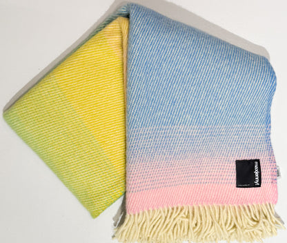 Klippan Yllefabrik Woven Throw Aurora Pastel Dream