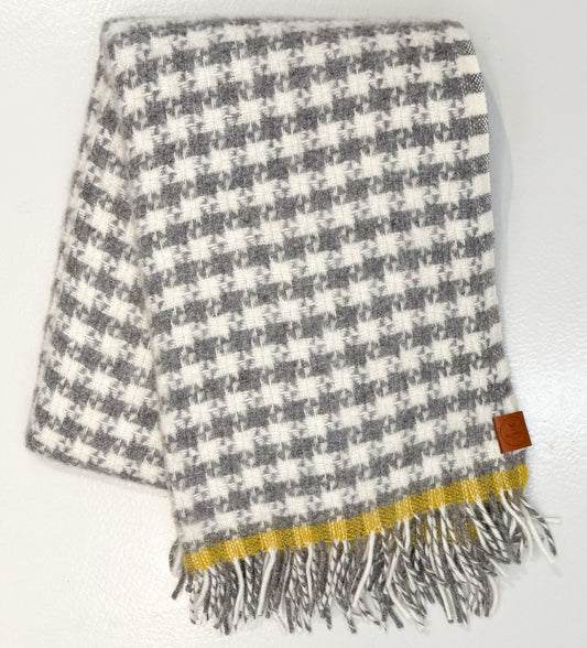 Klippan Yllefabrik Gotland Wool Dogtooth Throw Grey