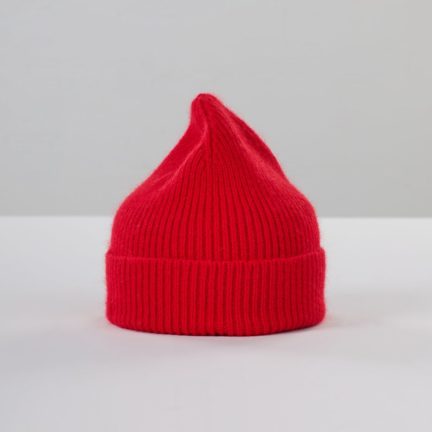 Le Bonnet Classic Beanie Crimson