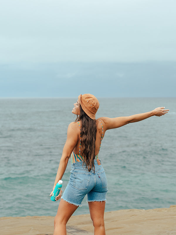 Coola Classic SPF 30 Body Spray Piña Colada 177 ml