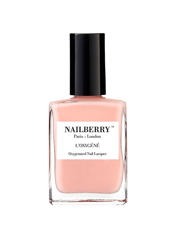 Nailberry Oxy Nail Polish A touch of powder 15 ml 
